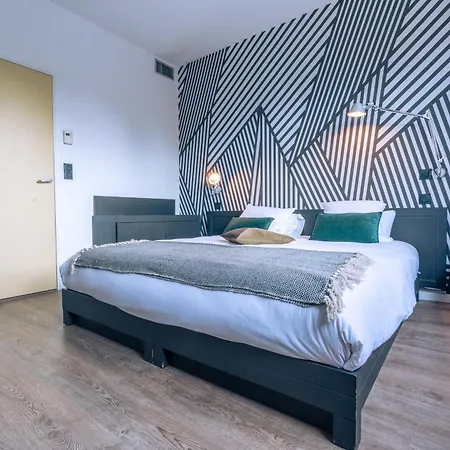 Olivarius Apart Hotel Lille Villeneuve D'Ascq Extérieur photo