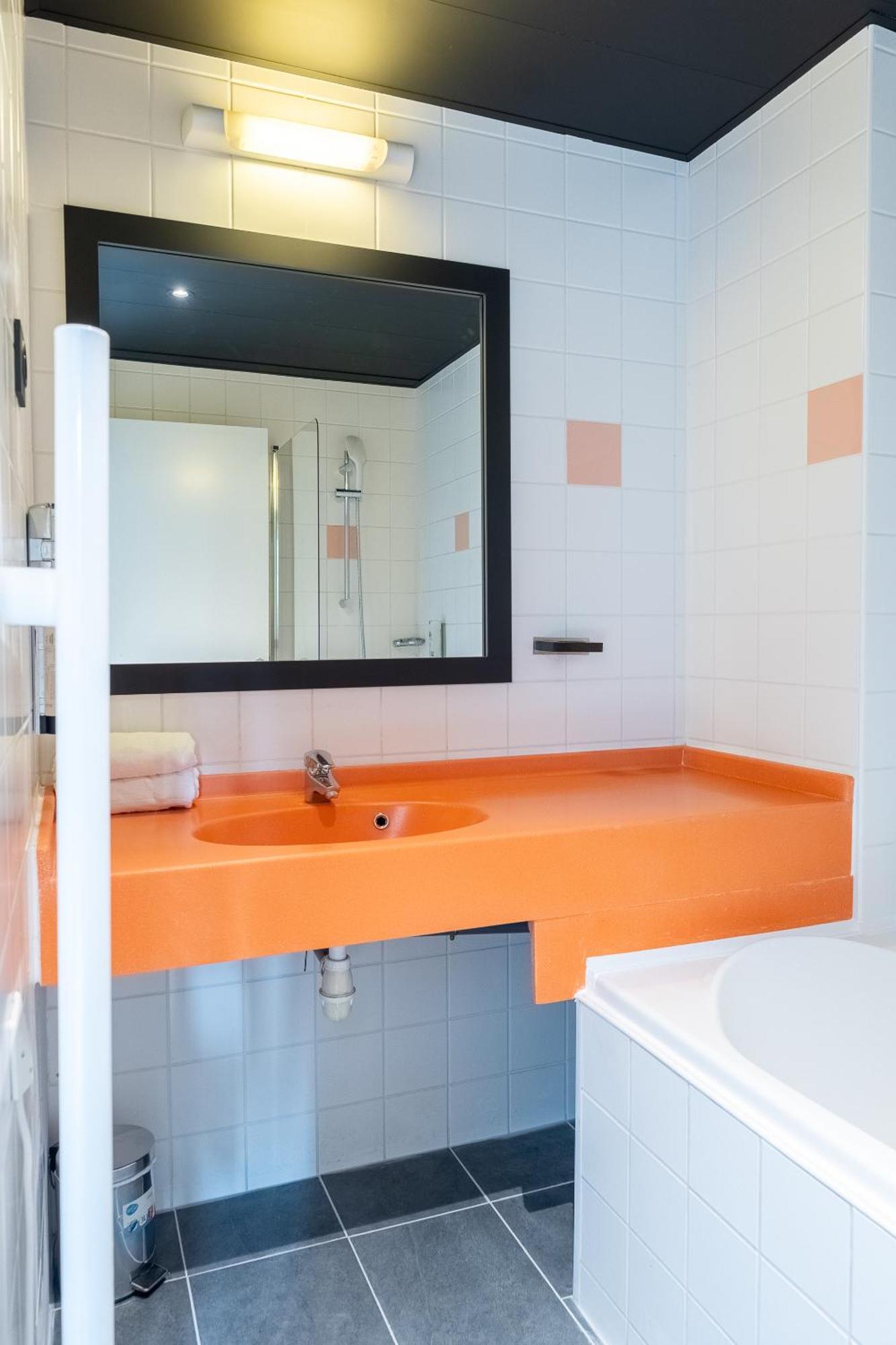 Apartahotel Cowool Lille D'ascq - Ex Olivarius 3*