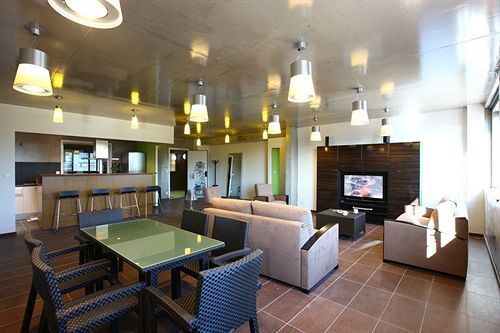 Cowool Lille D'ascq - Ex Olivarius Apartahotel Villeneuve-d'Ascq